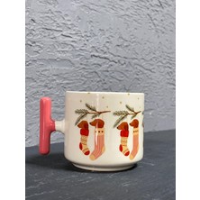 Mor Mürekkep Çoraptaki Köpekler 2 Pembe Kulplu T Yılbaşı Hediyesi Bardak Kupa Fincan Mug