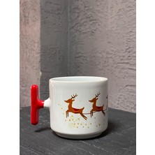 Mor Mürekkep Yılbaşı Geyikleri Tam Turkırmızı Kulplu T Yılbaşı Hediyesi Bardak Kupa Fincan Mug