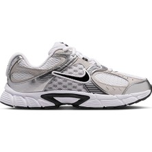 Nike V5 Rnr (Gs) Genç Günlük Ayakkabı HQ6411-100 Beyaz