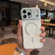 Evlium iPhone Uyumlu Animasyonlu Lansman Kılıf - Magsafe Destekli, Mıknatıslı Şarj Özellikli, Kamera Korumalı Premium Dokulu Kapak