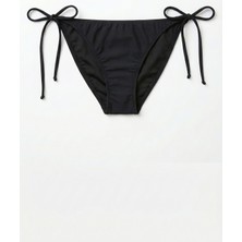 Zi Siyah Kenarları Ince Ip Bağlamalı Bikini Altı