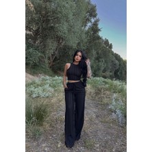 Kadın Sıfır Kol Bluz Bol Paça Pantolon Ters Dikiş Detaylı Takım