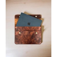 Hakiki Deri MacBook Kılıfı 13-14 Inç – Gerçek Deri Premium MacBook Çantası, MacBook Air, MacBook Pro - Mess (Taba 13/14 Inç)