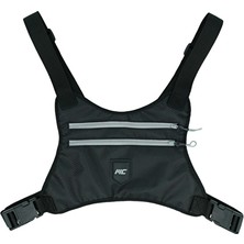 Musclecloth Koşucu Göğüs Çantası Siyah Dayanıklı Polyester Malzeme ile Rahat Taşıma