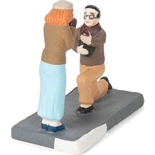 Department 56 Şehirde Köyü Aksesuarları Will You Marry Me Heykelcik, 6,6 Inç, Çok Renkli