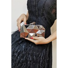Nazart Kadın Metal Siyah Abiye Clutch Portföy Gece Çantası Şık Görünüm ve Ergonomik Tasarım