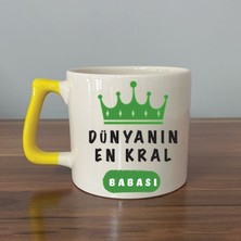 Mor Mürekkep Dünyanın En Kral Babası Sarı Kulplu Prime Babalar Günü Hediyesi Bardak Kupa Fincan Mug
