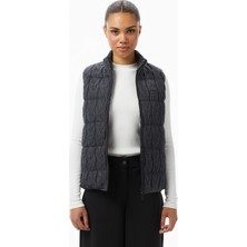 Lacoste Kadın Regular Fit Dik Yaka Kapitone Çift Taraflı Gri Yelek