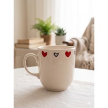 Palto Tasarım Kırmızı Siyah Kalpler Krem Juno Kupa -Hediyelik Kupa Fincan Mug