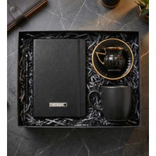 vegahediye v vega Kişiye Özel Defter & Touchpen Kalem & Gold Yaldızlı Türk Kahve Fincanı & Kupa Premium Ofis Hediye Seti (Siyah)