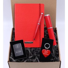 vegahediye v vega Kişiye Özel Kırmızı Kutulu Kalem & Kişiye Özel Kırmızı Defter & Zippo Tarzı Çakmak & Kalp Anahtarlık Hediye Seti  (Model 1)