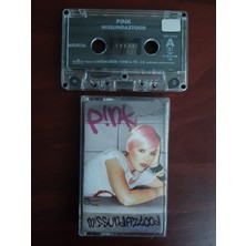 Plakperest P!nk ‎– M!ssundaztood - 2001 Türkiye Basım 2. El Kaset Albüm