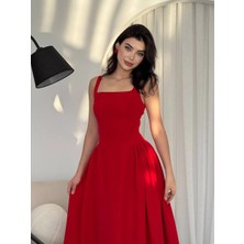 Moda Durağı Kare Yaka Askılı Kloş Uzun Elbise Kırmızı