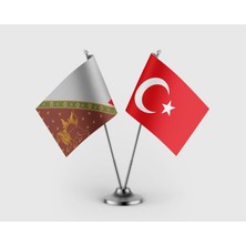 Punto Dizayn Babür Imparatorluğu ve Türk Bayrağı Ikili Saten Masa Bayrağı Takımı