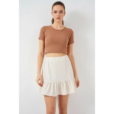 Style Line Kadın Bisiklet Yaka Yüksek Bel Fırfırlı Ucu Ekru Etek