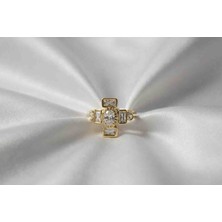 Kirke Jewelry Beyaz Taşlı Baget Yüzük