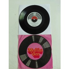 Plakperest Mediha Şen  – Gözlerin Bir Aşk Bilmecesi - 1973 Türkiye  Basım 45LIK Plak-Dönem Plak