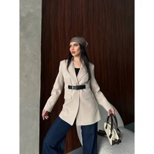 Zf Butik Kadın Kemer Detaylı Vatkalı Ceket Krem