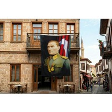 Punto Dizayn Üniformalı Gazi Mustafa Kemal Atatürk- Ay Yıldız Bayrak Poster Bayrak Premium Raşel Kumaş 300X450CM ATA17
