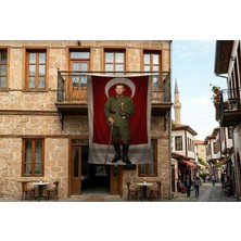 Punto Dizayn Elinde Bastonu İle Üniformalı Mustafa Kemal Atatürk Poster Bayrak Premium Raşel Kumaş 300x450cm ATA62