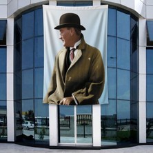 Punto Dizayn Üniformalı Gazi Mustafa Kemal Atatürk- Ay Yıldız Bayrak Poster Bayrak Raşel Kumal 4x6 metre ATA18