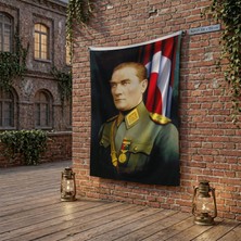 Punto Dizayn Üniformalı Gazi Mustafa Kemal Atatürk- Ay Yıldız Bayrak Poster Bayrak Raşel Kumaş 100X150 cm ATA17