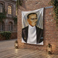 Punto Dizayn Sivil Takım Elbiseli Atatürk Poster Bayrak Raşel Kumaş 100X150 cm ATA23