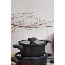 Vuralsin38 Imza Granit Ezme Derin Tencere Siyah 24CM Silikon Kenarlı Kapak