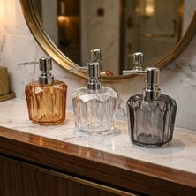 Vuralsin38 1 Adet Akrilik Sıvı Sabunluk (210 Ml) - 3 Farklı Renkli Kırılmaz Şeffaf Banyo ve Mutfak Düzenleyici Şık Losyon ve Sabun Pompası Organizer (Asorti)
