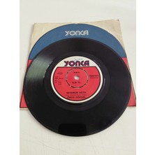 Plakperest Ömür Göksel – Sevemem Artık / Yarım Kalan Hikâyemiz - 1972 Türkiye  Basım 45LIK Plak-Dönem Plak