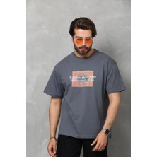 Lune Store Unisex Bisiklet Yaka Baskılı Oversize T-Shirt - Füme