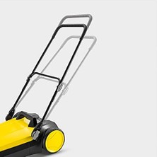 Mabelme Süpürme Makinesi S 4 (Maksimum Yüzey Performansı: 2400 M²/h, 2 Yan Fırça, Süpürme Kabı: 20 L, Çalışma Genişliği: 680 Mm, Yer Tasarruflu Depolama, Yüksekliği Ayarlanabilir Itme Kolu)