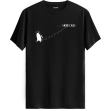Colermi Sürüden Ayrılan Nihilist Penguen