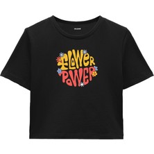 Colermi Çiçek Gücü Crop Top - Pozitif Enerji, Cesur Çiçekli Tasarım