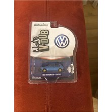 Greenlight Vee-Dub Series 1982 Volkswagen Golf Gri