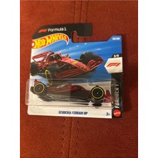Hot Wheels 2026 Serisi Scuderia Ferrari Hp Metal Gövde ile Gerçekçi Detaylar İçeren Diecast Model