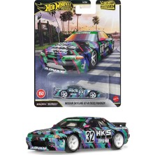 Hot Wheels Nıssan Skyline GT-R(R32) PANDEM-GJT68-JHW41 Metal Gövde 1:64 Ölçekli Detaylı Tasarım