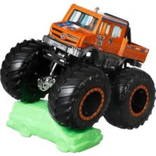 Hot Wheels FYJ44 Monster Trucks 1:64 Araba Mercedes -Benz Unimog HNW13