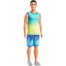 Barbie Yakışıklı Ken Model Bebekler HYV00 Mavi Renkli Şort ve Tişört Desenli