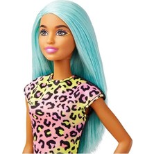 Barbie ® Kariyer Bebekleri Serisi - Makyöz | HKT66