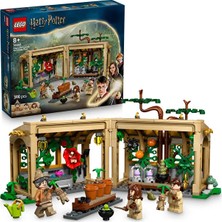 LEGO ® Harry Potter™ Hogwarts™ Şatosu: Bitkibilim Dersi 76445 - 8+ Yaratıcı Oyuncak Yapım Seti (390P