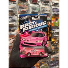 Hot Wheels Honda S2000 (Sukı) 1.64 Ölçekli Metal Gövde ile Gerçekçi Detaylar Sunan Model