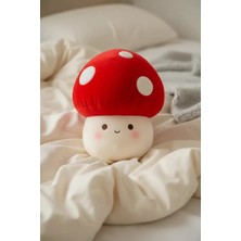 Miniso Lisanslı Mantar Peluş Oyuncak Kırmızı Beyaz – Yumuşak ve Dekoratif Oyun Arkadaşı 22 cm
