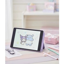 Miniso Sanrio Lisanslı Kuromi LCD Çizim Tableti – Eğitici Renkli Yazı ve Çizim Tableti 21 cm