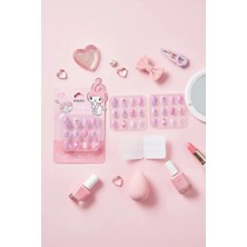 Miniso Sanrio Lisanslı My Melody Jöle Yapışkanlı Takma Tırnak Seti Pembe – Şeritli Zarif Tasarım