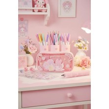 Miniso Sanrio Lisanslı My Melody Lale Koleksiyonu Çift Katmanlı Kalemlik 21 cm Şık Tasarım