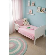 Miniso Lisanslı Çilek Serisi Pembe Battaniye – 150 cm Yumuşak Koltuk Yatak Örtüsü