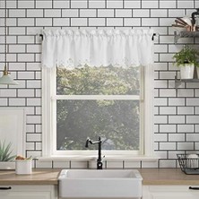 Defne Store No. 918 Mariela Çiçek Desenli Yarı Şeffaf Çubuk Cep Mutfak Perdesi Saçak ve Kat Seti, 147 cm x 60 Cm, Beyaz