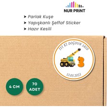 Nur Print Kişiye-Isme Özel Yuvarlak Erkek Bebek Etiketi, Iş Arabası Vinç, Yapışkanlı Parlak Kuşe Kağıt Sticker, Hoşgeldin Bebek, Doğum Günü