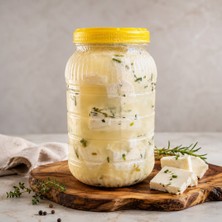 Baş Şavaklar Van Otlu Salamora Peynir (3,5)